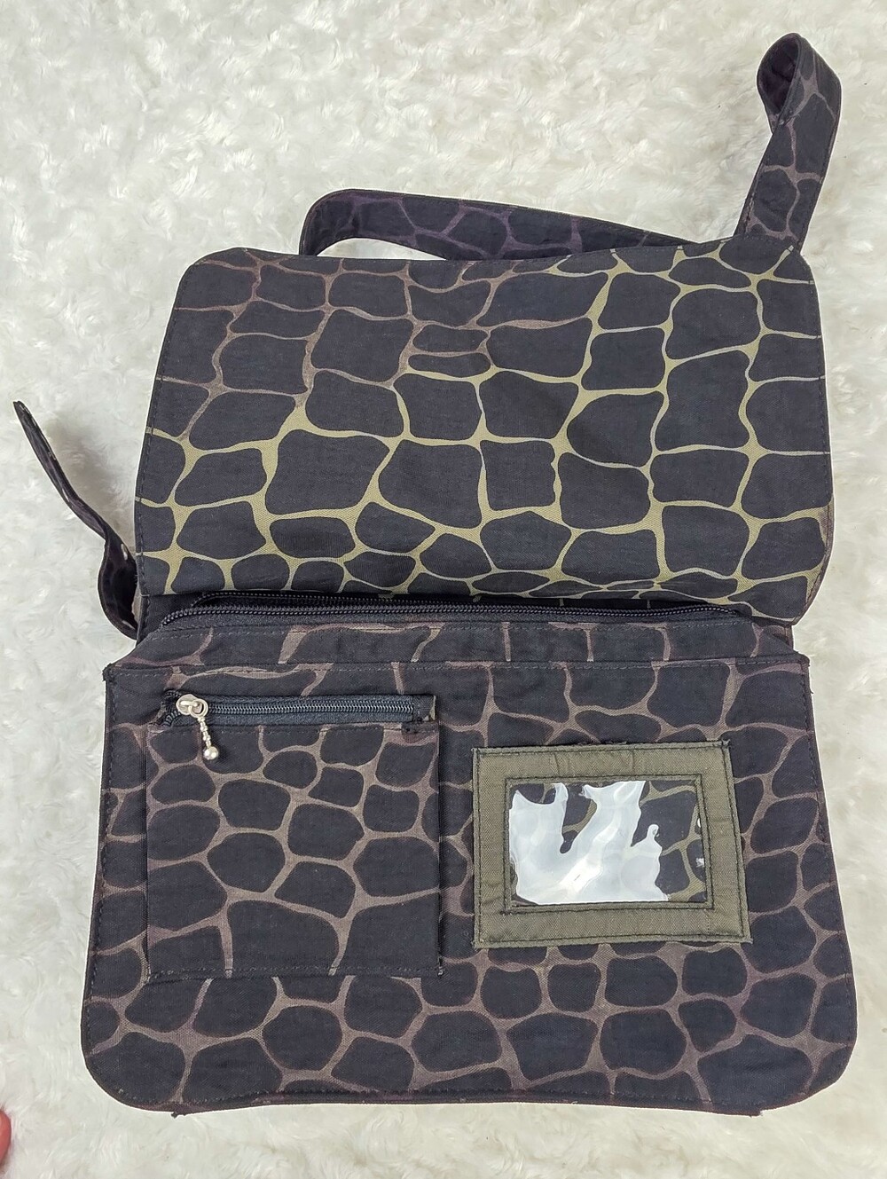Baggallini Everywhere Slim Black Patterned Crossbody Bag - Picture 7 of 12